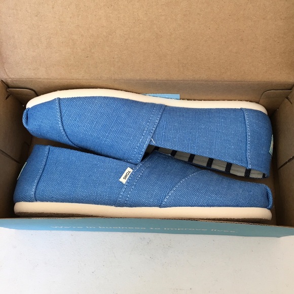 New shoes - Picture 3 of 5